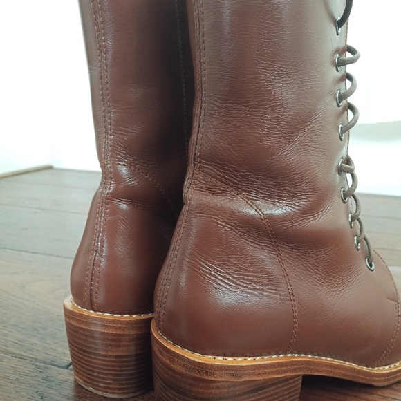Mid-calf lace up boots - Picture 6 of 6